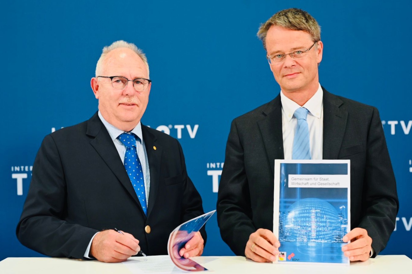 AdV und BDVI erneuern Memorandum zum amtlichen Vermessungs- und Geoinformationswesen