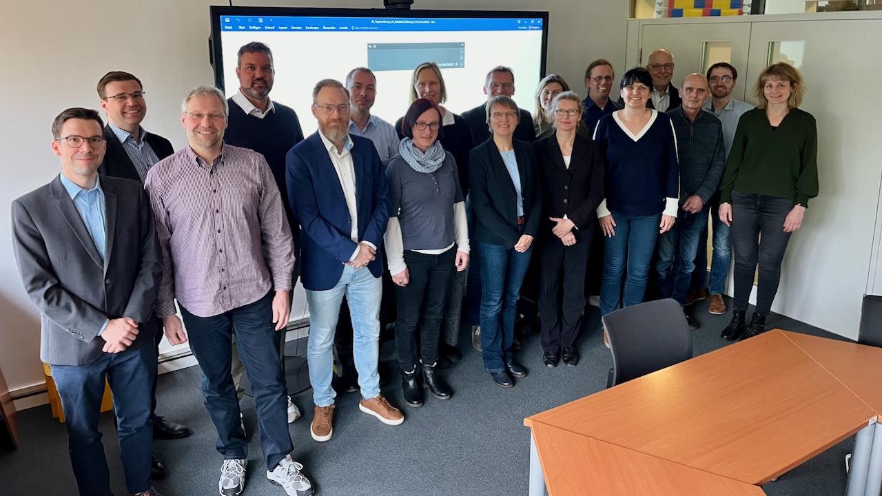 Sie sehen die Folie eines Vortrages des AK PRM